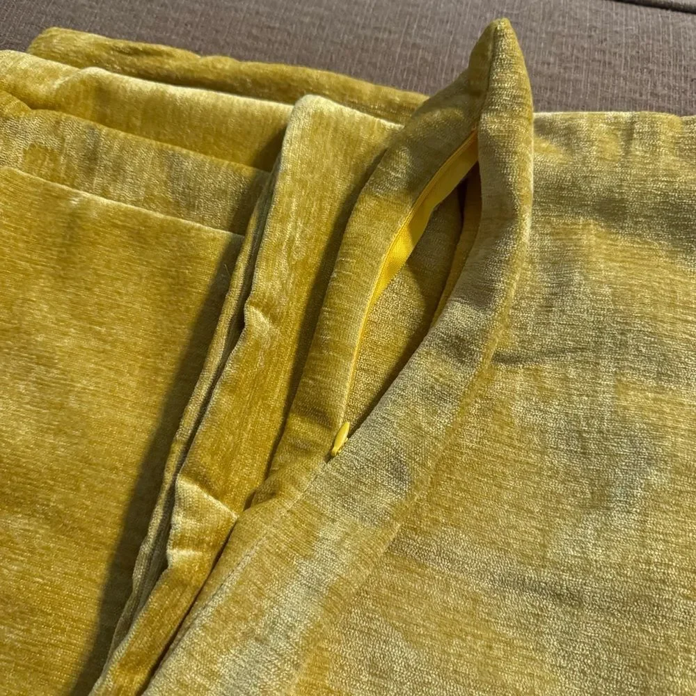 decorUhome Chenille Mineral Yellow Spring Throw Pillow Covers 24x24 Inch Set 2